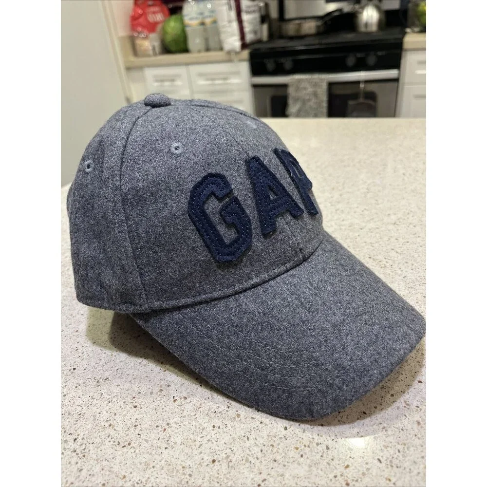 GAP Wool Blend Baseball Hat Elastic Back Adjustable Cap Gray One Size Nice - Picture 1 of 8